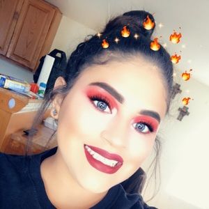 Meet your Posher, Yareli